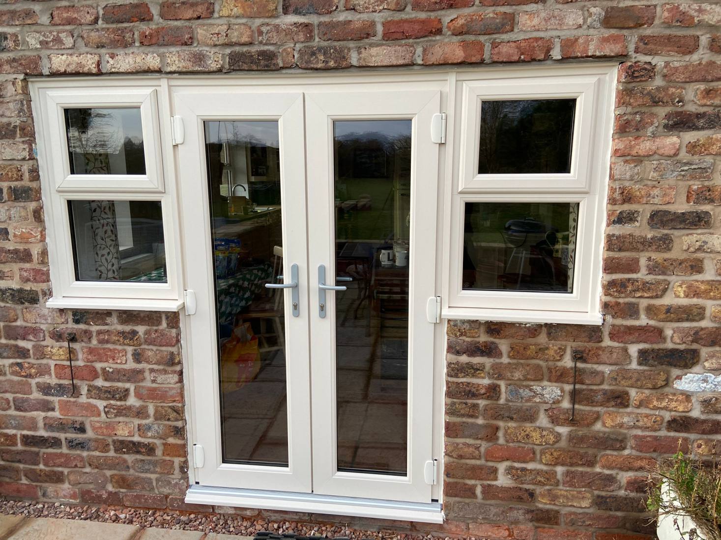 Double-glazed window reducing noise pollution